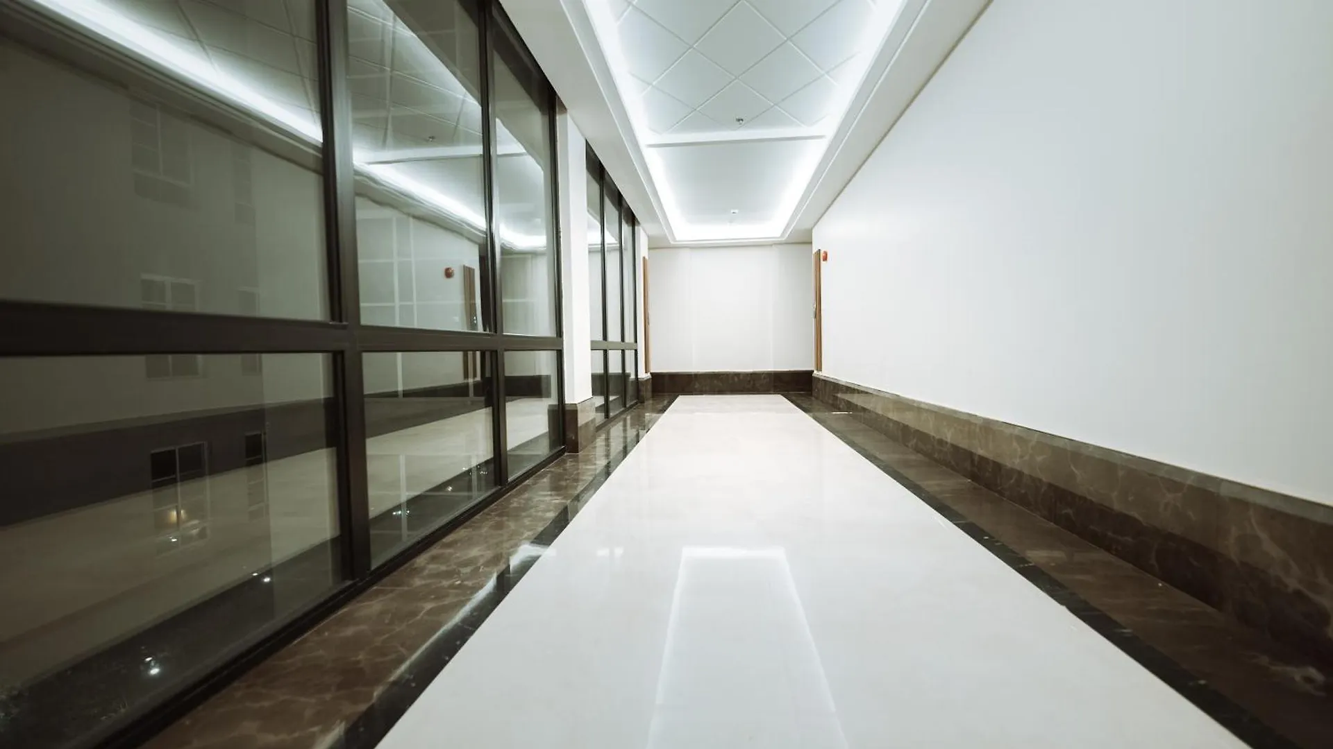 Riyadh Luxury الملقا 115 0*,